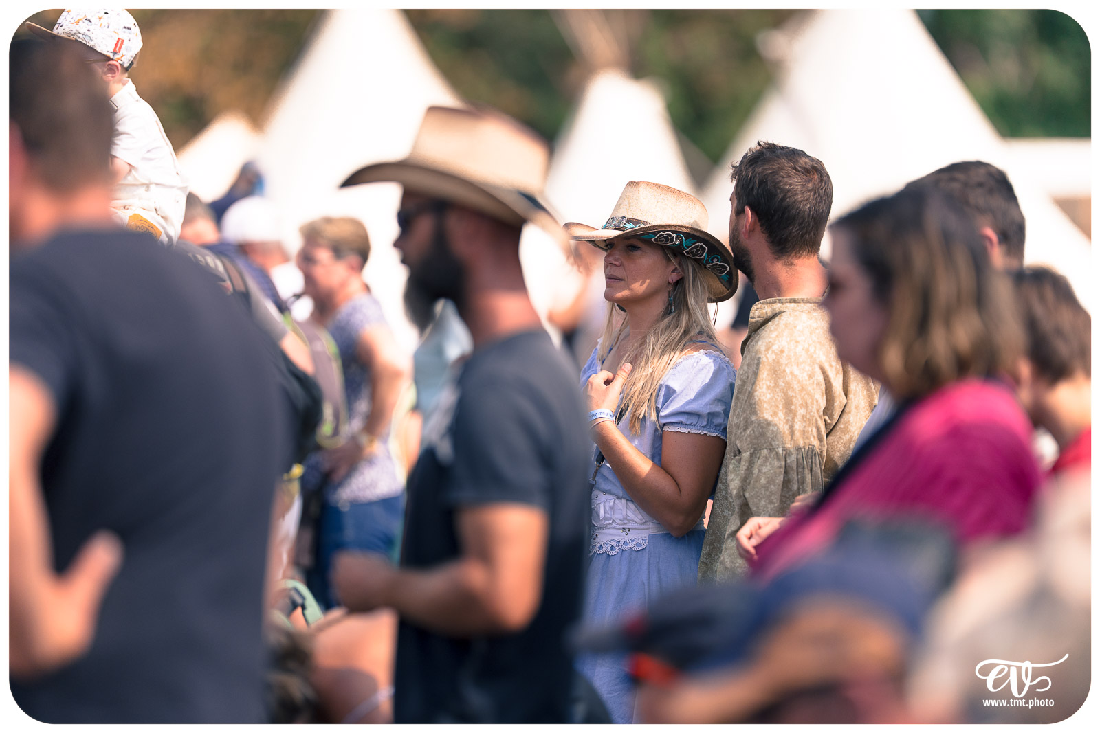 FESTIVAL POW WOW